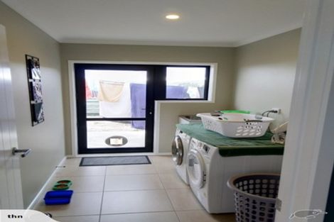 Photo of property in 140b Seafield Road, Eskdale, Napier, 4182