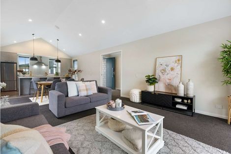 Photo of property in 9 Smitham Drive, Cromwell, 9310