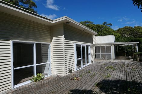Photo of property in 45 Greenaway Road, Waikanae, 5036