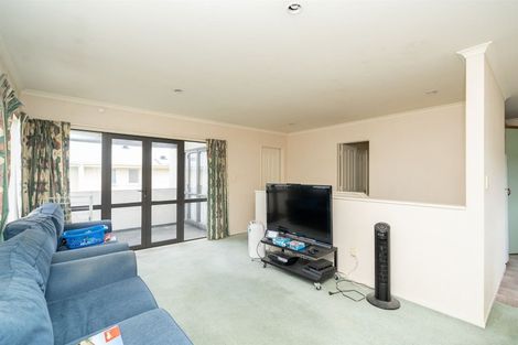 Photo of property in 4/1161 Victoria Street, Whitiora, Hamilton, 3200