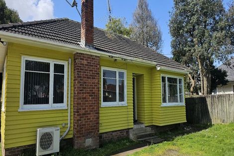 Photo of property in 16 Huia Road, Papatoetoe, Auckland, 2025