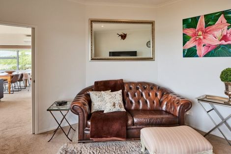 Photo of property in 14 Sue Dow Lane, Aotea, Porirua, 5024