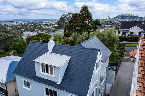 Photo of property in 32 Landscape Road, Mount Eden, Auckland, 1024