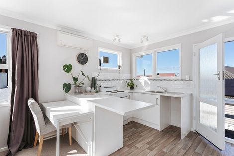 Photo of property in 23 Karaka Road, Otumoetai, Tauranga, 3110