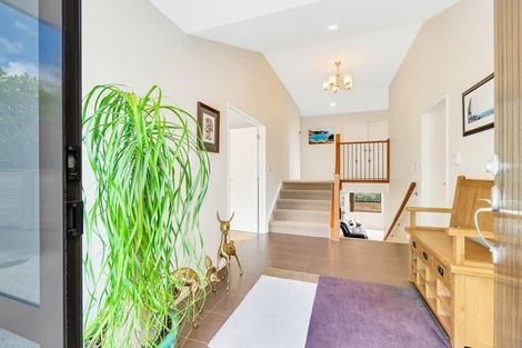 Photo of property in 15 Leafield Crescent, Henderson, Auckland, 0612