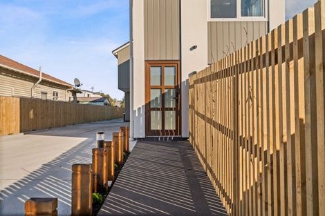 Photo of property in 1/61 Waltham Road, Sydenham, Christchurch, 8023