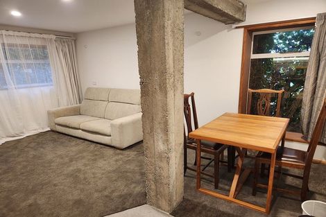 Photo of property in 34 Cannon Hill Crescent, Mount Pleasant, Christchurch, 8081