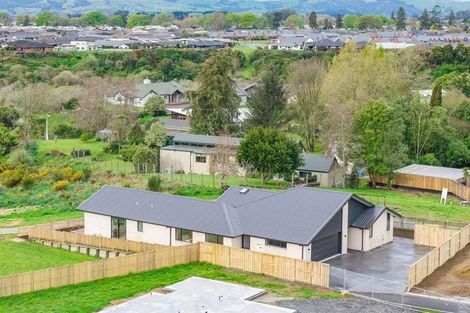 Photo of property in 19b Silverwood Lane, Leamington, Cambridge, 3495