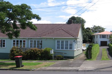 Photo of property in 10b Moana Avenue, Onehunga, Auckland, 1061