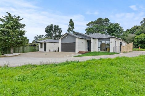 Photo of property in 3c Scenic Drive, Hillpark, Auckland, 2102