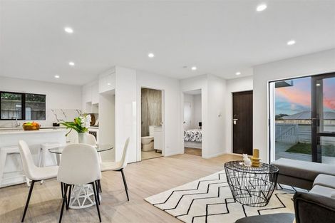 Photo of property in 52f Tapu Road, Huapai, Kumeu, 0810