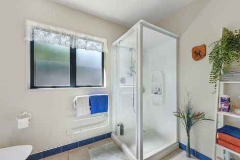 Photo of property in 58 York Street, Picton, 7220