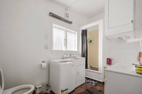 Photo of property in 11 Caroline Street, Mount Victoria, Wellington, 6011