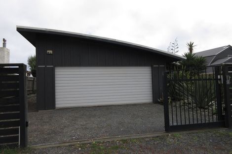 Photo of property in 13 Rodney Avenue, Te Horo Beach, Otaki, 5581