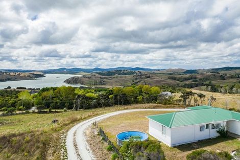 Photo of property in 143 Rangiora Road, Kaiwaka, 0573