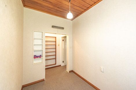 Photo of property in 10 Cavell Place, Gonville, Whanganui, 4501