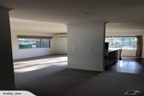 Photo of property in 11 Amoka Crescent, Parklands, Christchurch, 8083