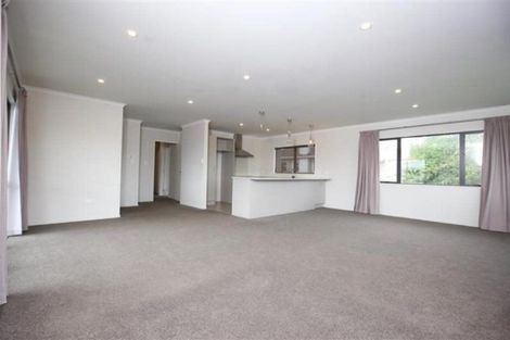 Photo of property in 9 Tapu Road, Huapai, Kumeu, 0810