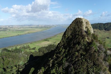 Photo of property in 26 Tokatoka Road, Ruawai, 0592