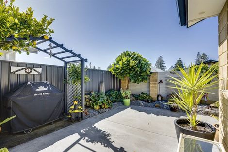 Photo of property in 31 Aparima Place, Awatoto, Napier, 4110