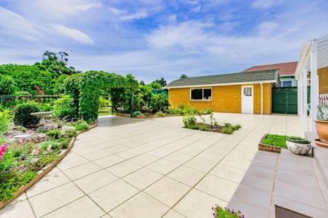 Photo of property in 123 Belvedere Avenue, Waikanae, 5036