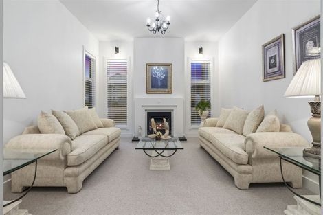 Photo of property in 5 Mollisia Lane, Papamoa Beach, Papamoa, 3118