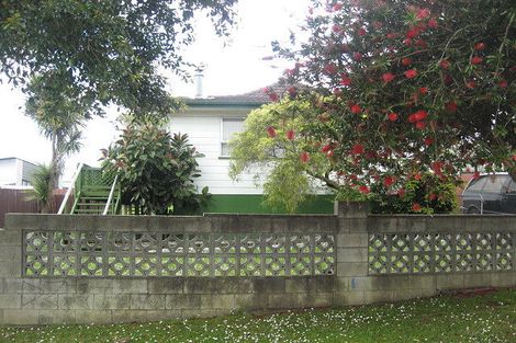 Photo of property in 4 Rako Place, Manurewa, Auckland, 2102