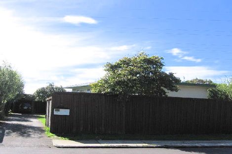 Photo of property in 12 Seven Oaks Drive, Pakuranga, Auckland, 2010