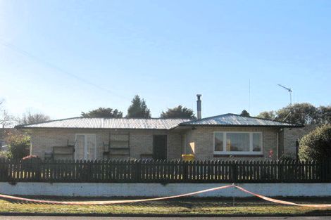 Photo of property in 24 Marne Road, Papakura, 2110