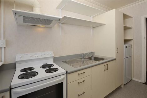 Photo of property in 3b Royal Terrace, Dunedin Central, Dunedin, 9016