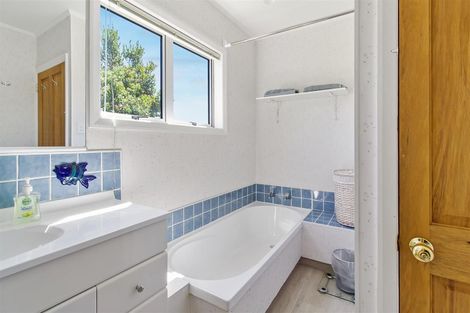 Photo of property in 128 Maytown Road, Waimate, 7978