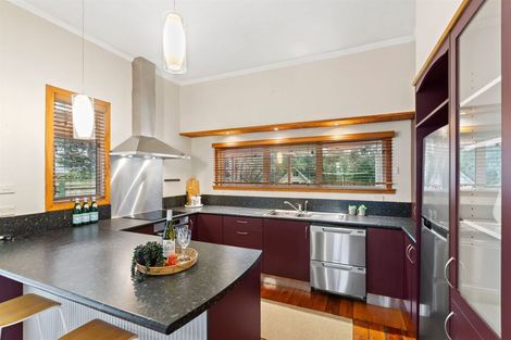 Photo of property in 259 Carrington Street, Vogeltown, New Plymouth, 4310
