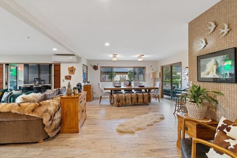 Photo of property in 101 Leighton Road, Whangamata, 3620