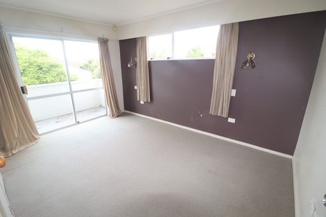 Photo of property in 142 Mokoia Road, Chatswood, Auckland, 0626