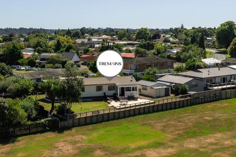 Photo of property in 56 Fairview Road, Katikati, 3129
