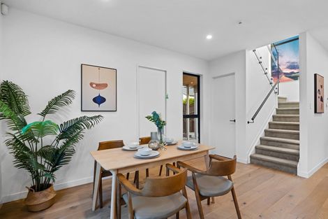 Photo of property in 41b Sunnynook Road, Forrest Hill, Auckland, 0620