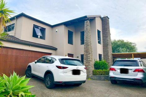 Photo of property in 318 Hill Road, The Gardens, Auckland, 2105