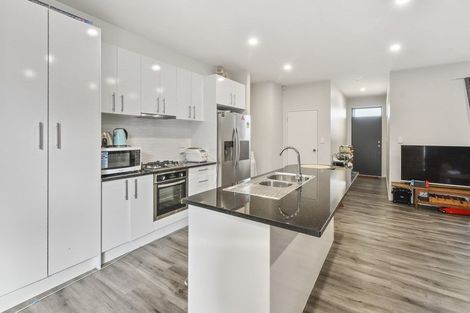 Photo of property in 7 Te Aparangi Crescent, Papakura, 2582