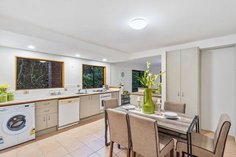 Photo of property in 2/6 County Road, Torbay, Auckland, 0630