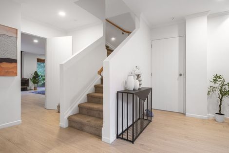 Photo of property in 7 Twin Court, Albany, Auckland, 0632