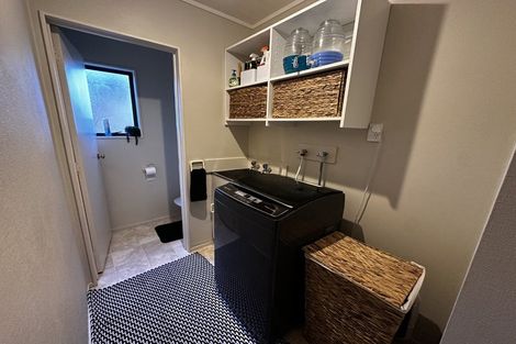 Photo of property in 1/41 Radiata Lane, Chatswood, Auckland, 0626