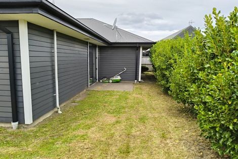 Photo of property in 3 Helmore Street, Rangiora, 7400