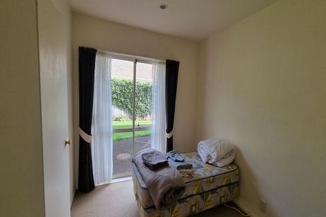 Photo of property in 118 Meadowland Drive, Somerville, Auckland, 2014