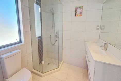 Photo of property in 77 Totara Views Drive, Silverdale, 0932