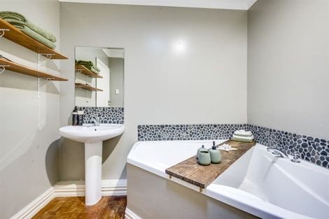 Photo of property in 190 Onehunga Road, Bay View, Napier, 4182