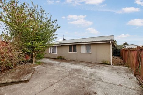 Photo of property in 11a Hill Crescent, Papakura, 2110