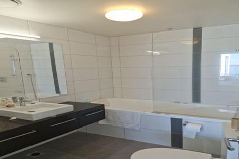 Photo of property in 2/51 Dive Crescent, Tauranga, 3110