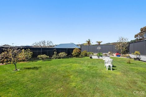 Photo of property in 23 Ashington Road, Silverstream, Upper Hutt, 5019