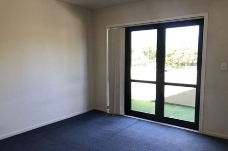 Photo of property in 11/3 Orwell Road, Greenhithe, Auckland, 0632