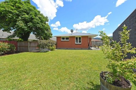 Photo of property in 4/49 Wilford Street, Wallaceville, Upper Hutt, 5018